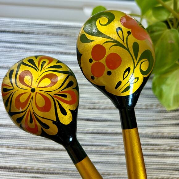 Vintage Russian Hand Painted Lacquer Wooden Spoons w/ Red & Gold Swirled Designs - Picture 9 of 9